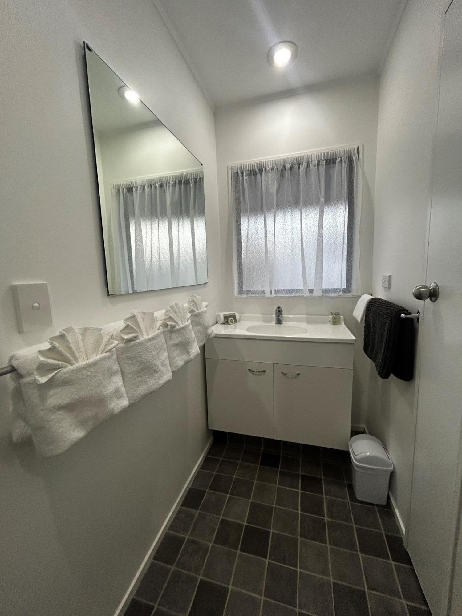 Magnolia Court Motel オポティキ エクステリア 写真